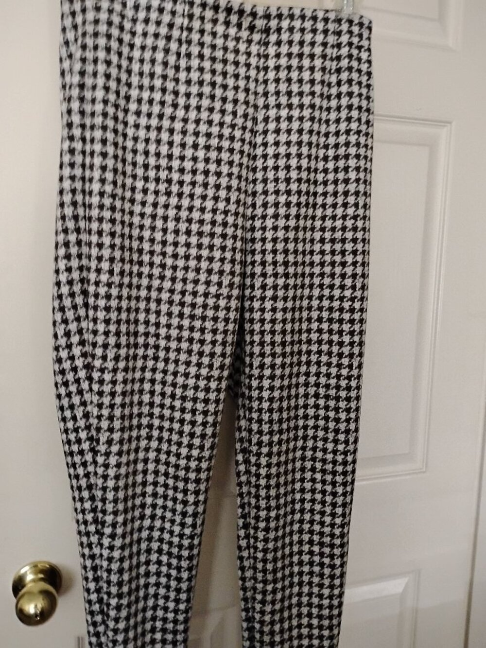 NWT Zara black, white checkered stretch leggings with side zip - Activewear Y2K
